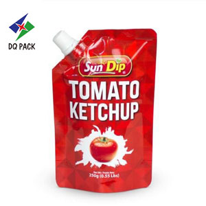 Sachet à bec verseur latéral pour sauce et ketchup