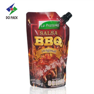 Sachet à bec verseur latéral pour sauce et ketchup
